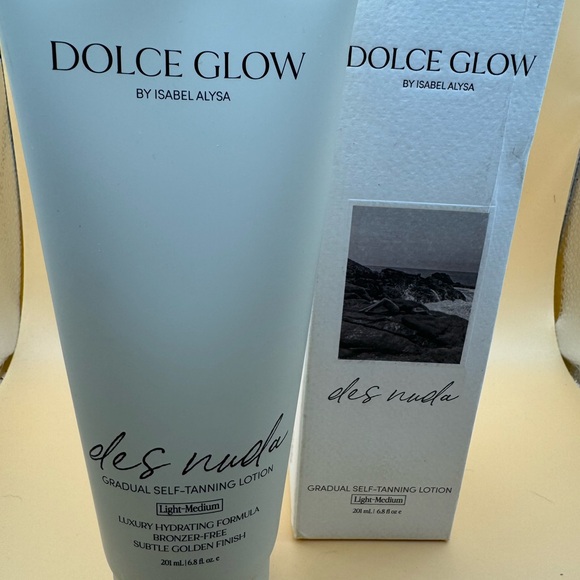 Nib dolce glow by isabel Alysa light- medium gradual self tanning lotion - Picture 3 of 8